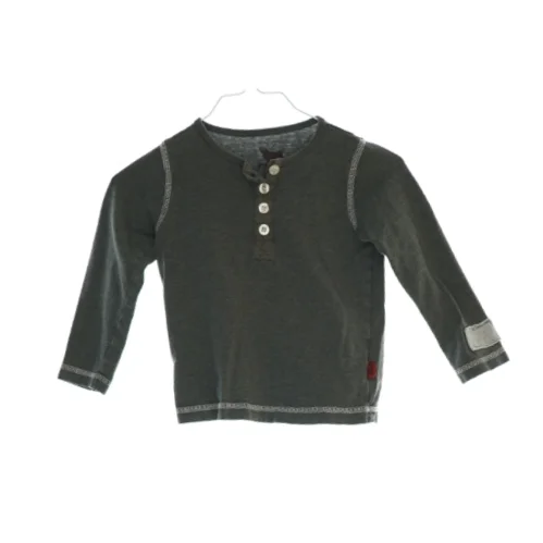 Bluse fra Pomp De Lux (str. 86)