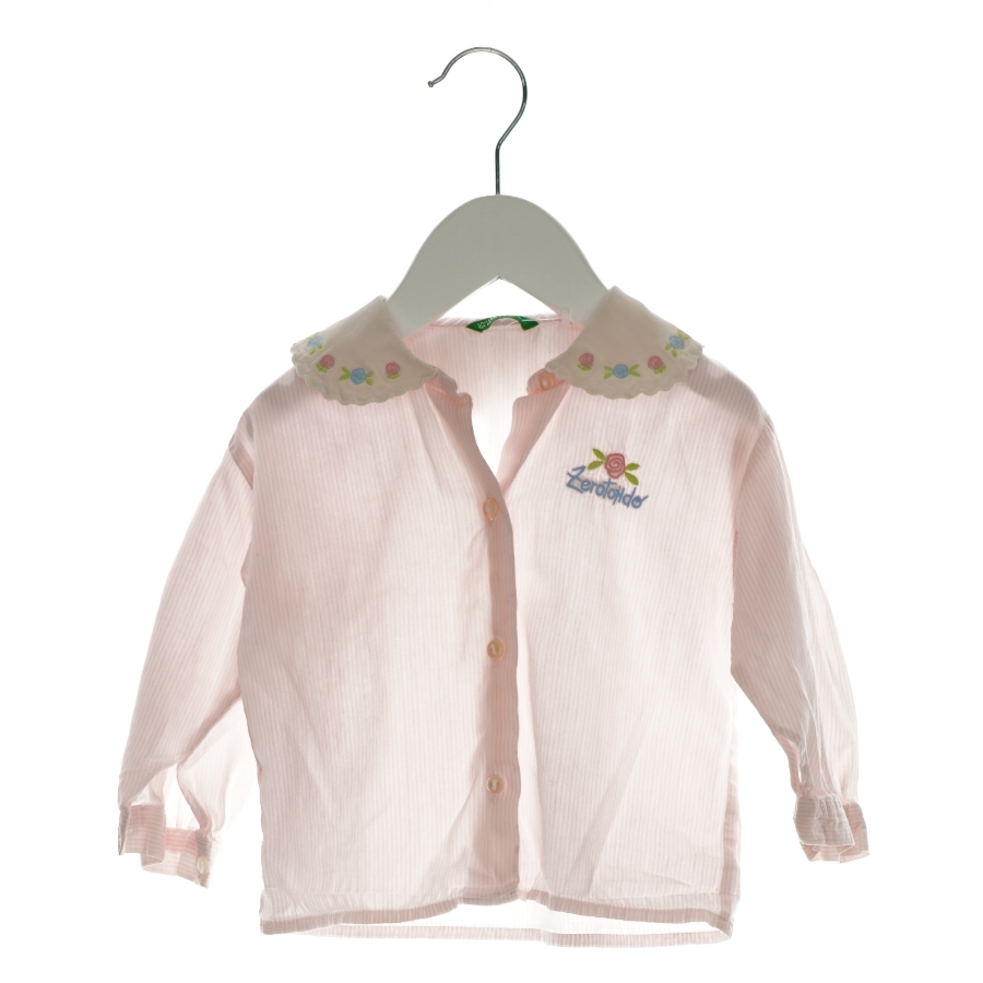 Skjorte fra Benetton (str. 74)