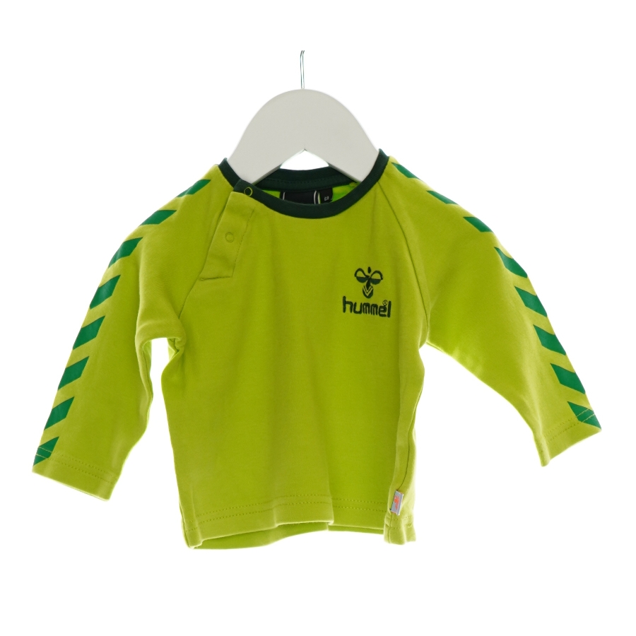 Bluse fra Hummel (Str. 68)