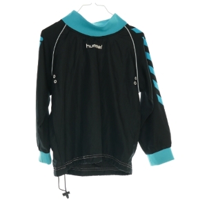 Trøje fra Hummel (str. 122)