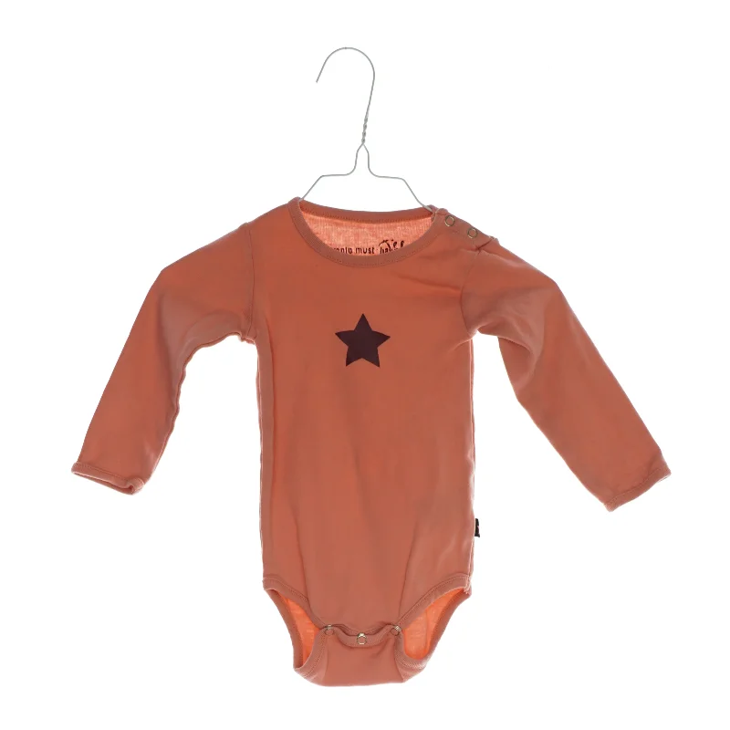 Bodystocking fra Molo (str. 62)