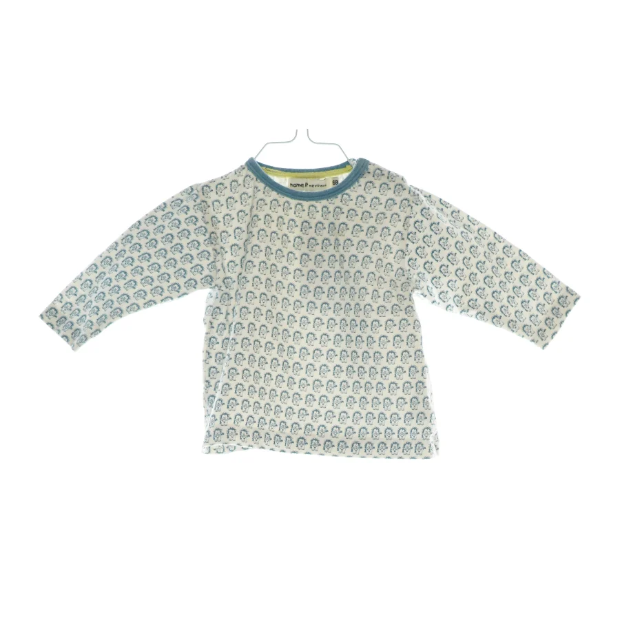 Bluse fra Name it (str. 68)