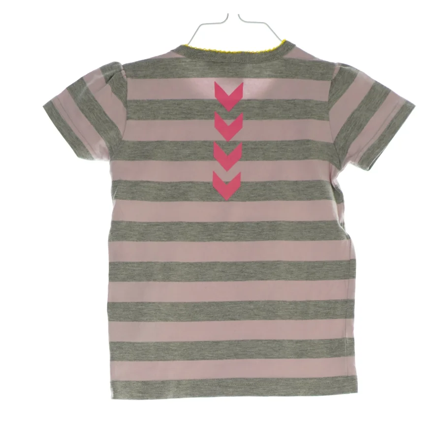 T shirt fra Hummel (str. 86)