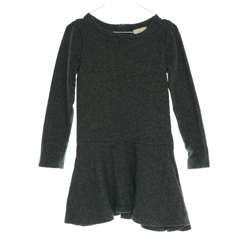 Kjole fra Pomp de Lux (str. 116)