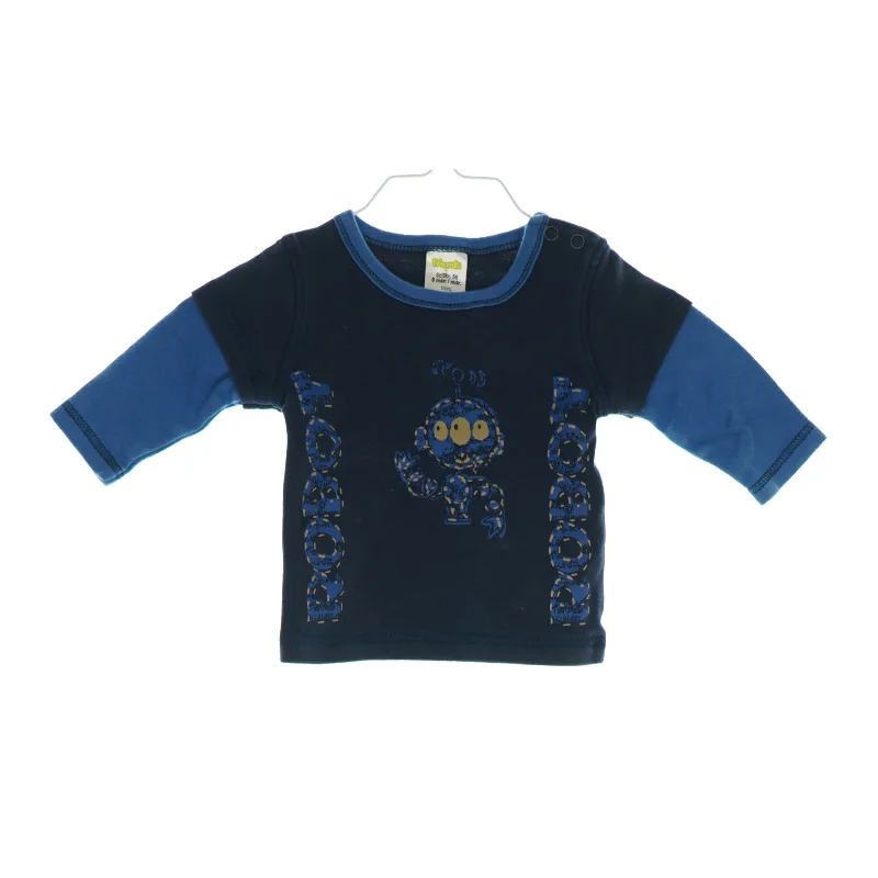 Bluse fra Friends (str. 56)