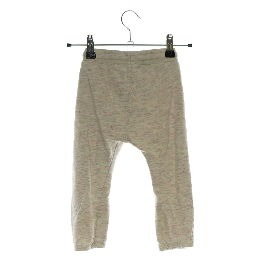 Sæt med bluse og bukser fra Hummel (Str. 92)