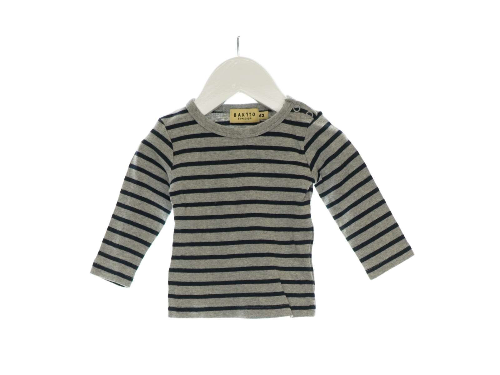 Bluse fra Bakito (Str. 62)