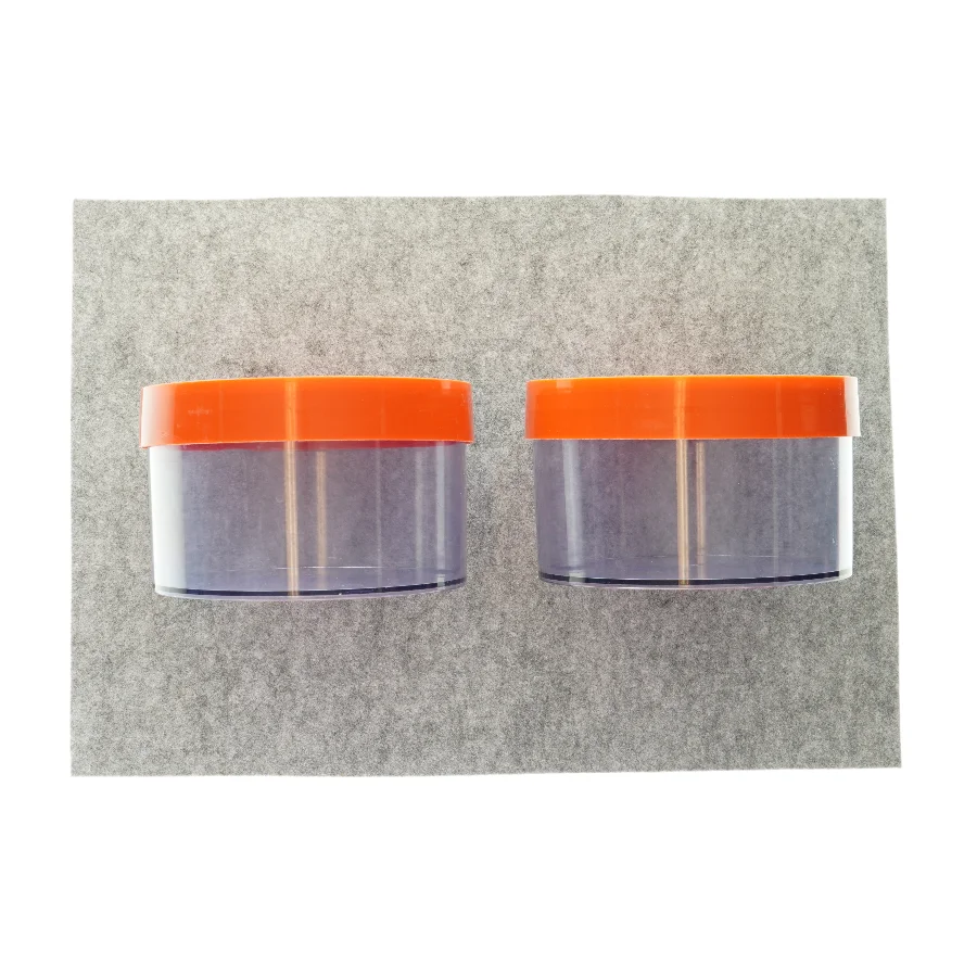 Opbevarings bøtter i plast (2 styk)