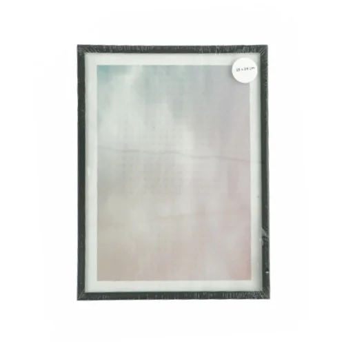 Sort ramme (18x24cm). Uåbnet