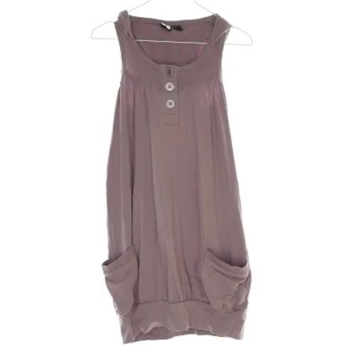 Kjole fra Pretty Sille (str. 140)