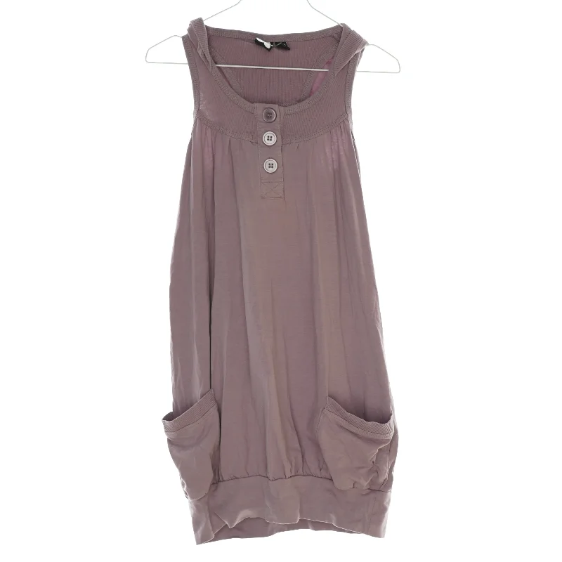 Kjole fra Pretty Sille (str. 140)