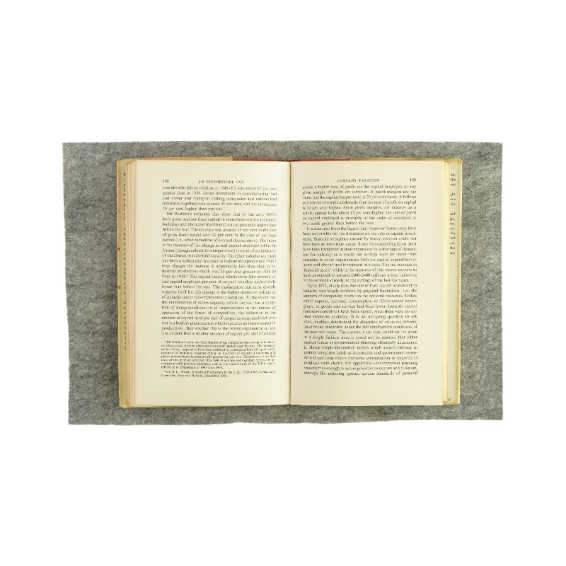 An expenditure tax af Nicholas Kaldor (Bog)