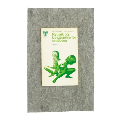 Rytmik og bevægelse for småbørn (bog)
