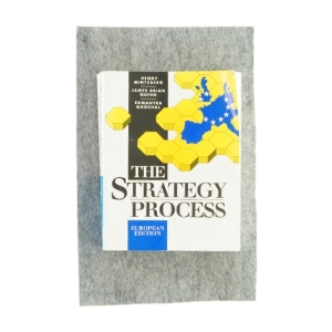 The strategy process af Henry Mintzberg, James Brian Quinn og Sumantra Ghoshal (Bog)