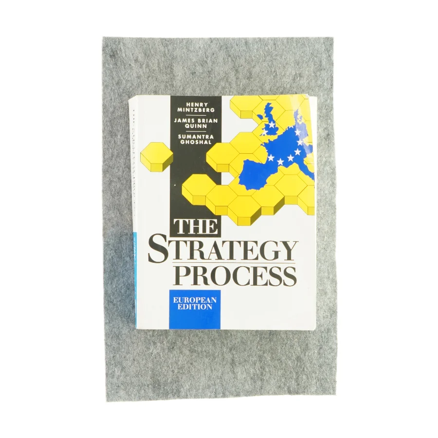 The strategy process af Henry Mintzberg, James Brian Quinn og Sumantra Ghoshal (Bog)
