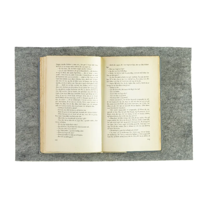 Langt hjem af Finn Abrahamowitz (bog)