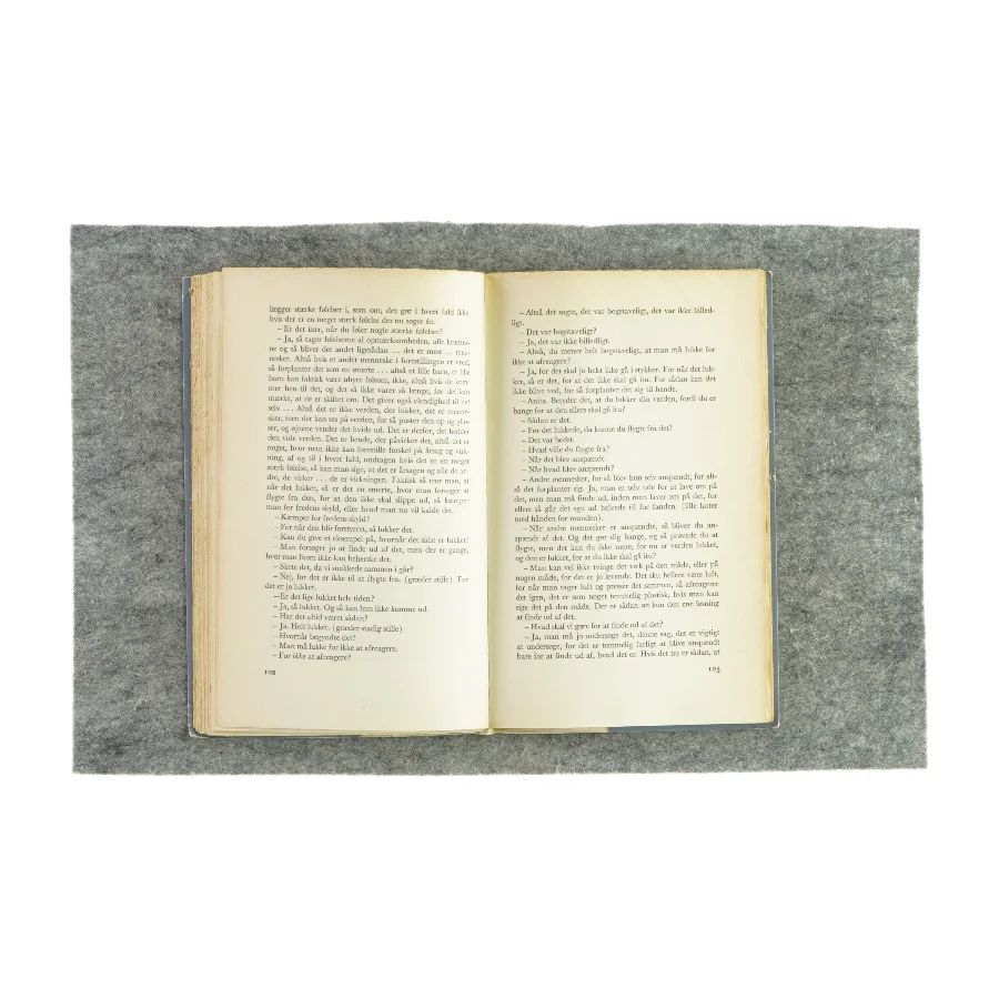 Langt hjem af Finn Abrahamowitz (bog)