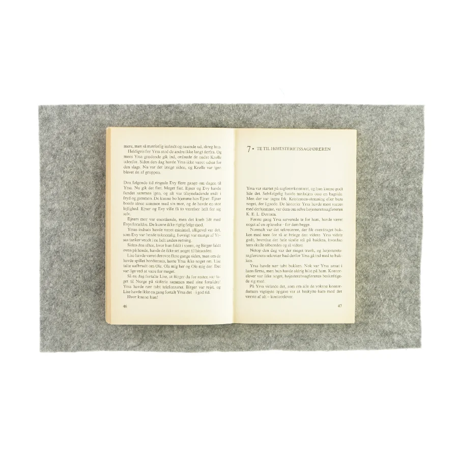 Ud i det blå af Iris Garnov (Bog)