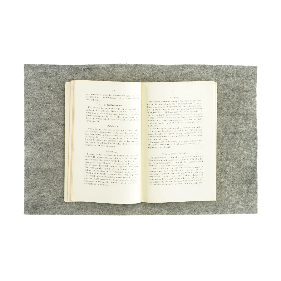 Vort samfund og dets styre af M. Hartling (Bog)