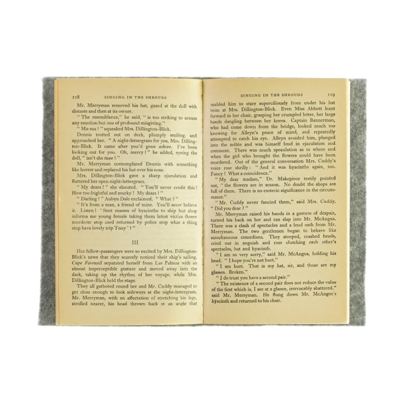 Singing in the shrouds af Ngaio Marsh (bog)