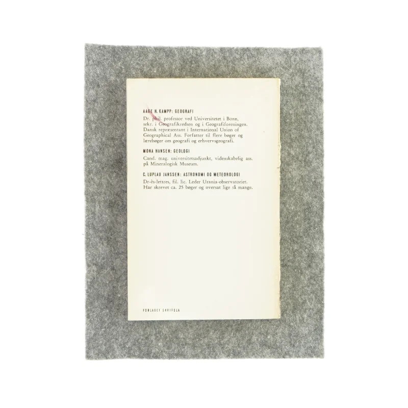 Sesam 8 - geografi, geologi, astronomi og meteorologi (bog)