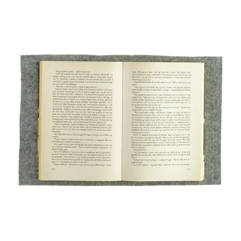 Og kommer jeg igen, du smukke Peggy-O af Sharyn McCrumb (bog)