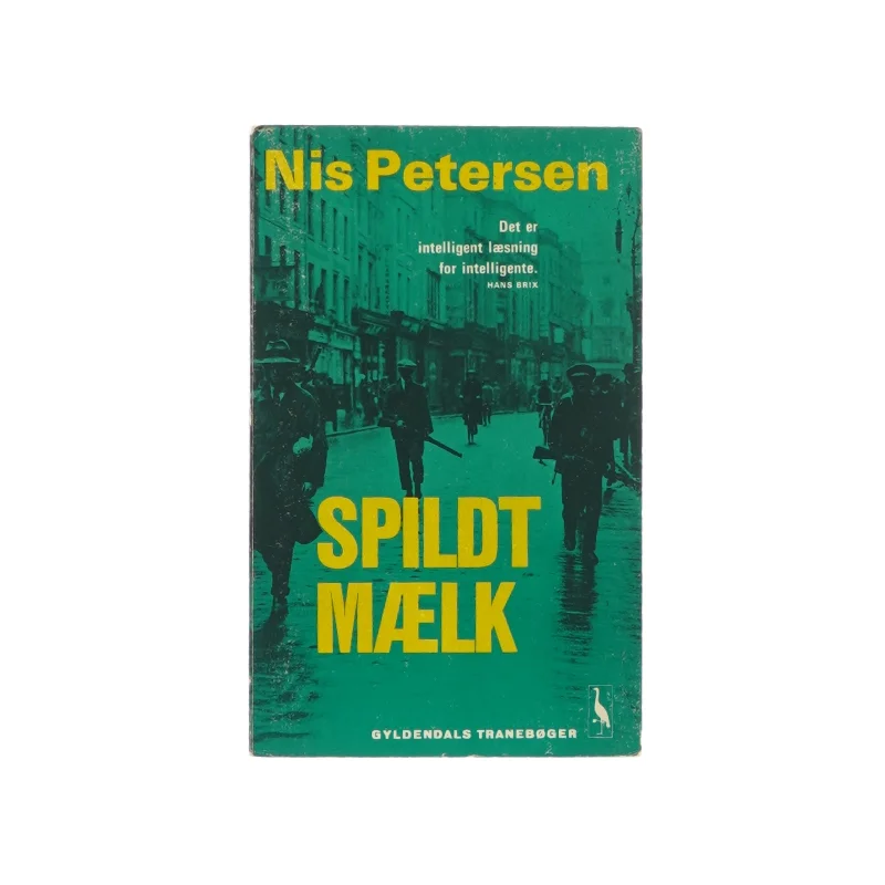 Spildt mælk af Nis Petersen (bog)
