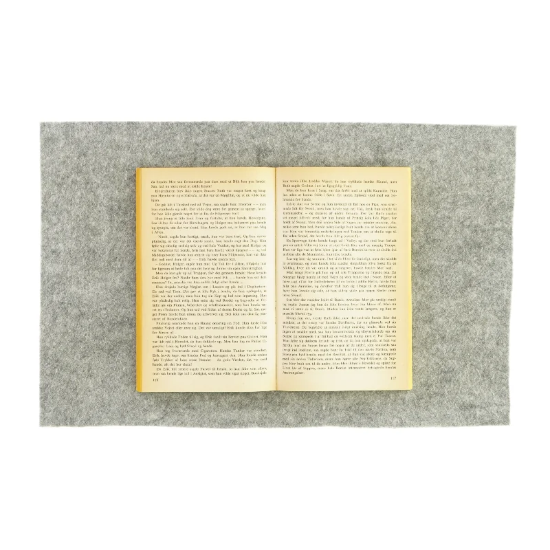 Syv aar for Lea af Sonja Hauberg (bog)