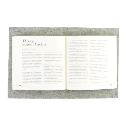 60 skarpe skud mod pressen af Erik Valeur (bog)