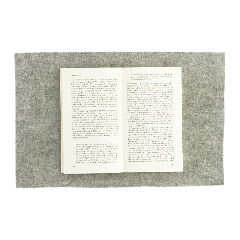 Social indflydelse og social forandring (bog) 