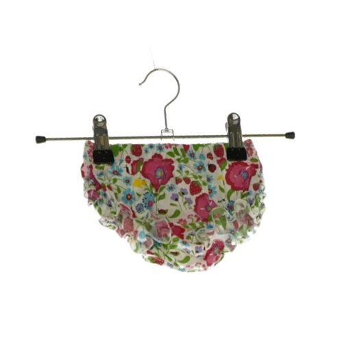 Badebukser fra H&M (str. 68)