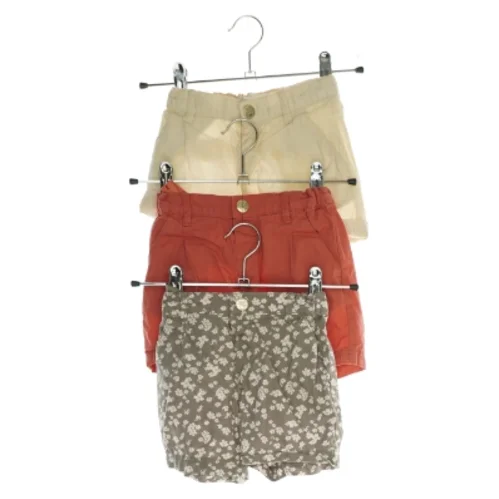 Shorts 3 styk fra H&M (str. 98)