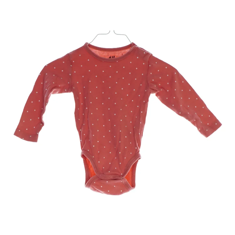 Bodystocking fra H&M (str. 74)