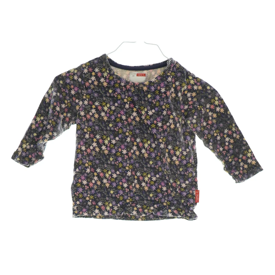 Bluse fra Name it (str. 80)