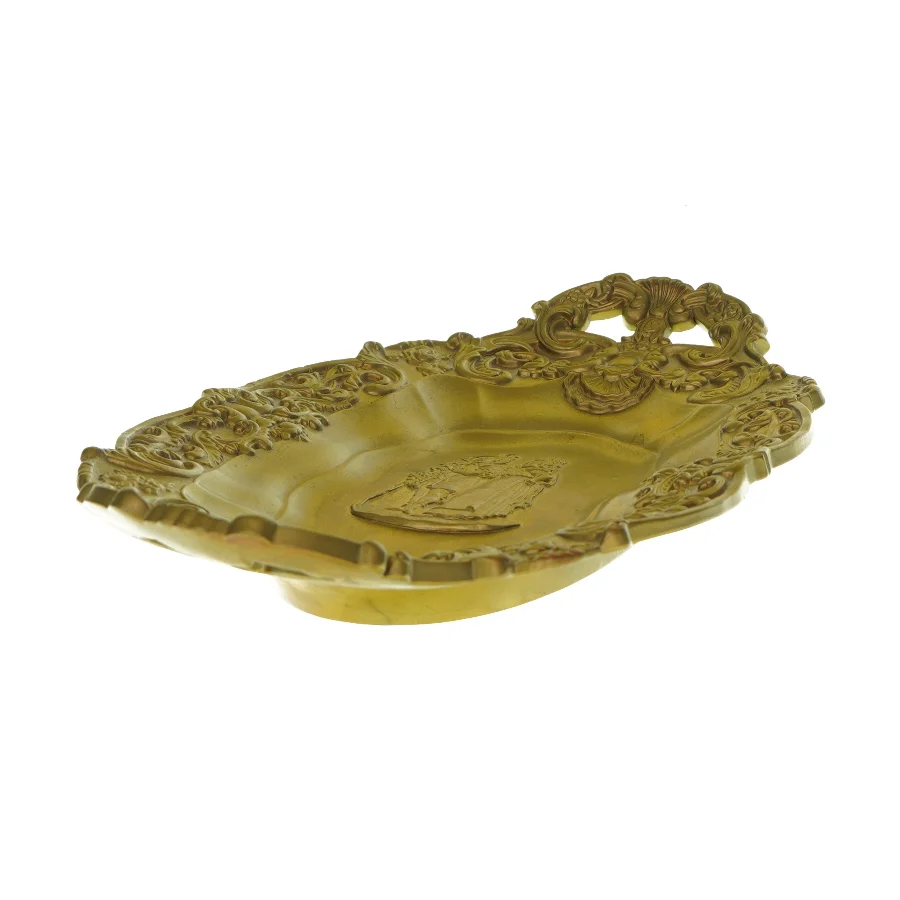 Fad med udskåret motiv