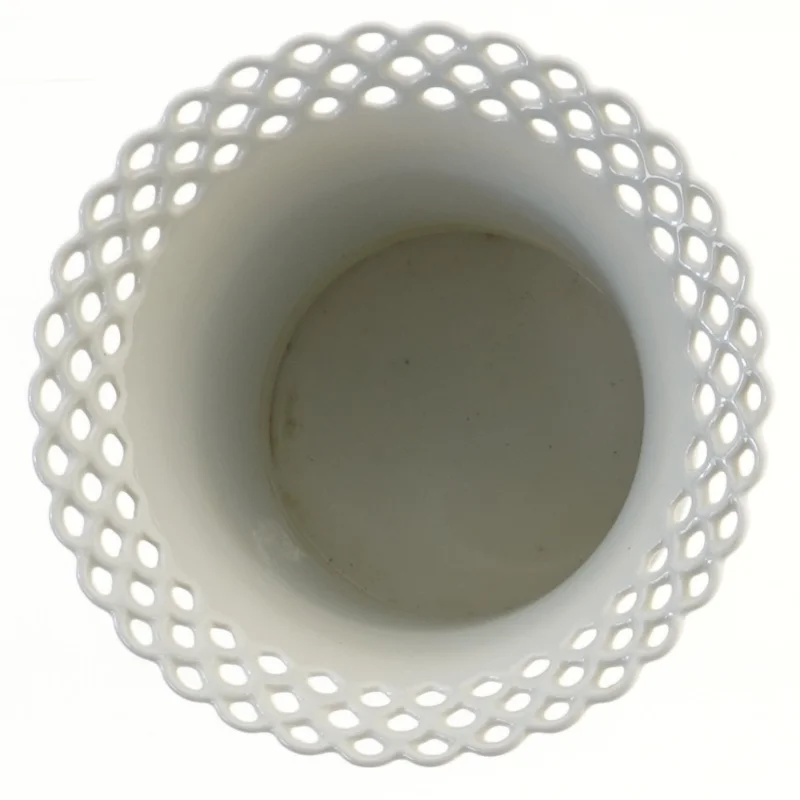 Hvid urtepotte med blå blomstermønster (str. Ø 17x12,5 cm)