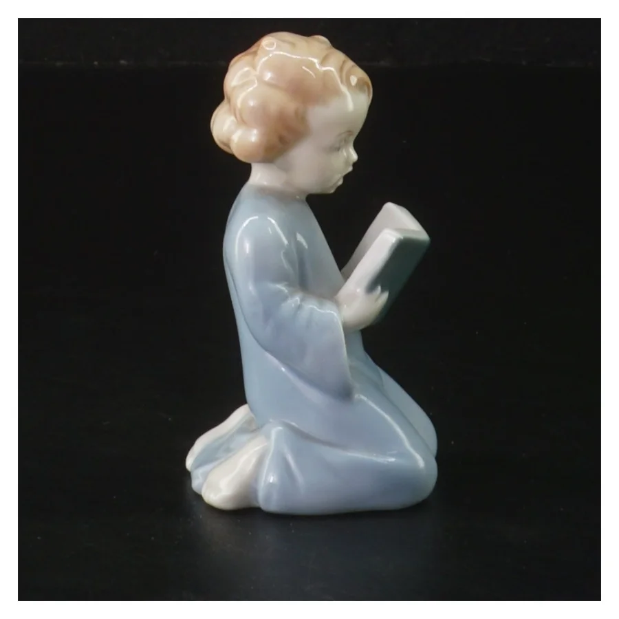 Metzler & Orloff porcelænsfigur læsende barn (str. 9 cm)