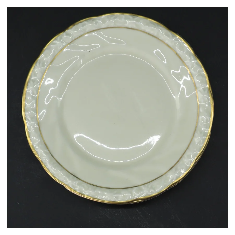 Edelweiss porcelænstallerkener med guldkant 5 stk fra JLMENAU (str. 5 stk Ø 16 cm)
