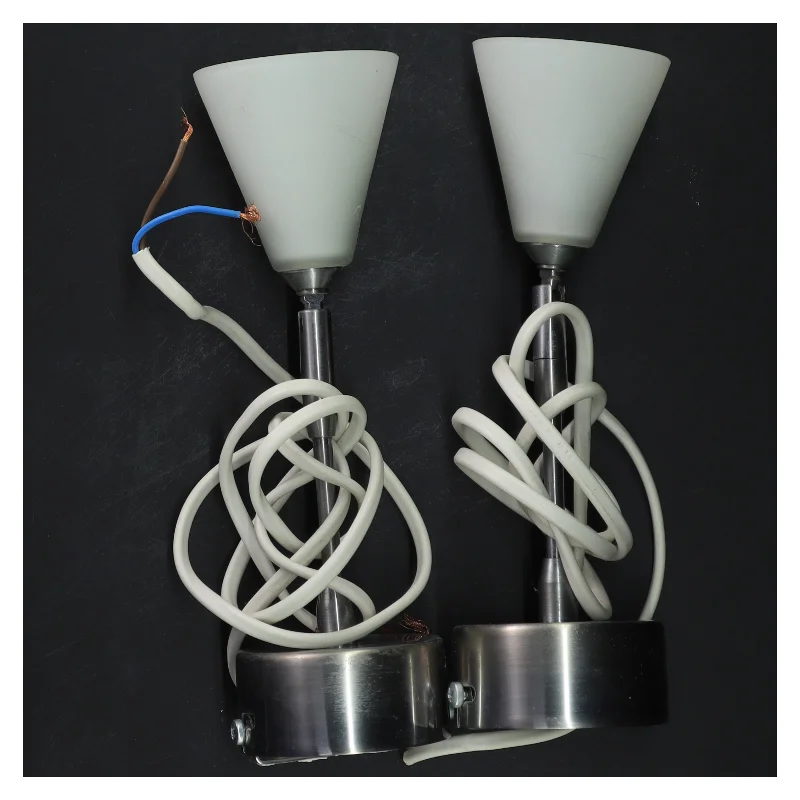 Væglamper med hvide skærme (str. 21 cm)