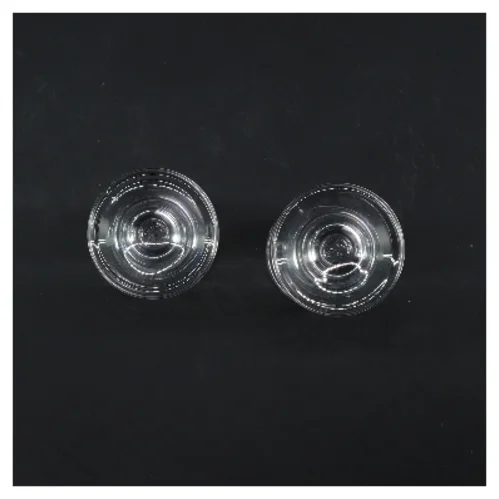 Små Ideelle glas med stilk (str. Ø 5 cm længde 13 cm)
