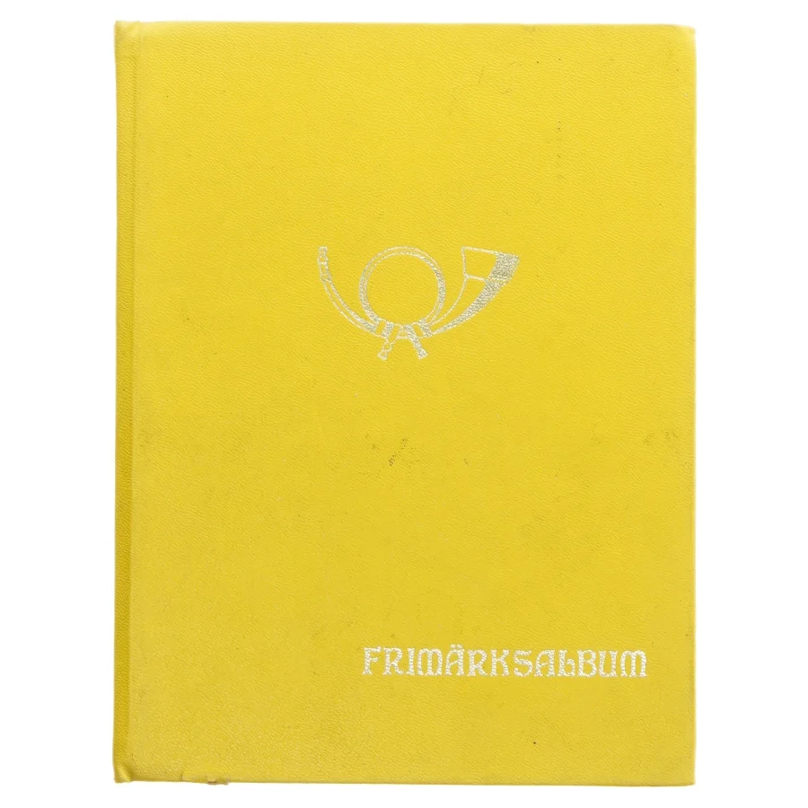 Frimærkealbum med indhold (str. 23x17 cm)