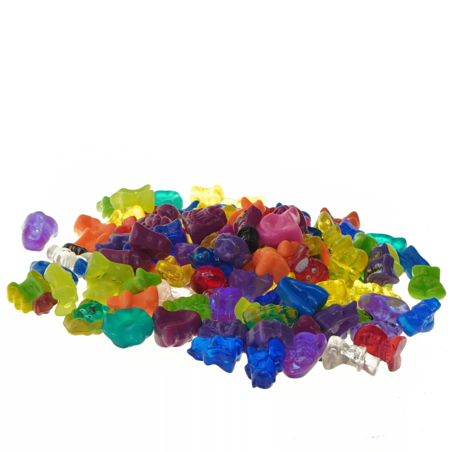 Joejoes  over 100 små plastfigurer (str. 3 cm)