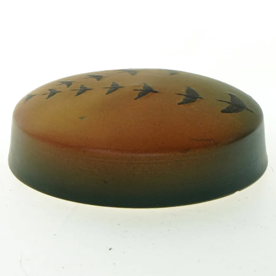 Dekorativ lille keramisk skål med fuglemotiv (str. 11 cm)