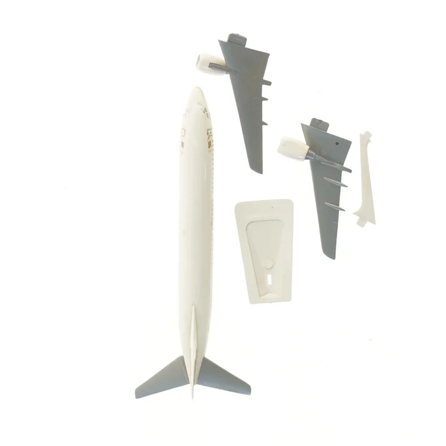 Transavia model fly fra Transavia (str. 19 cm)