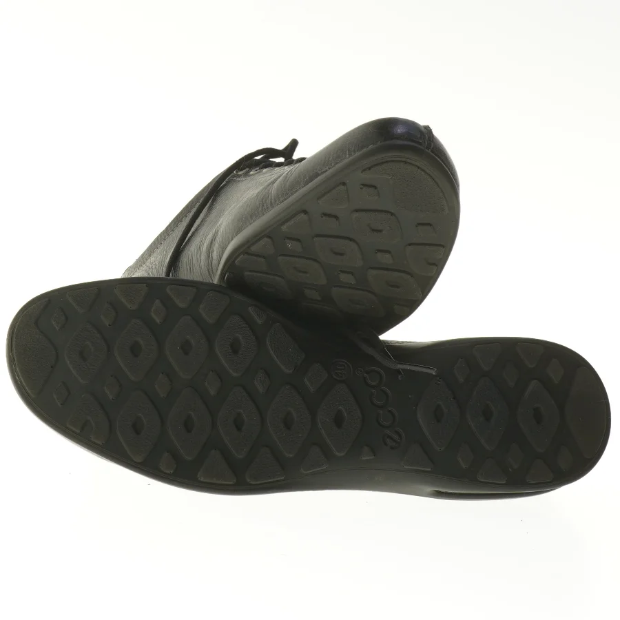 Sort lædersko fra Ecco (str. 40 )