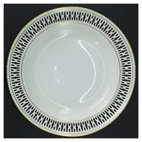 Porcelæn tallerken med guld kant fra Bing & Grøndahl (str. Ø 21,5 cm)