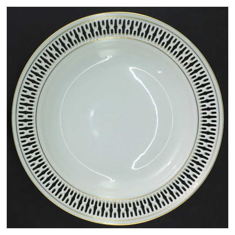 Porcelæn tallerken med guld kant fra Bing & Grøndahl (str. Ø 21,5 cm)