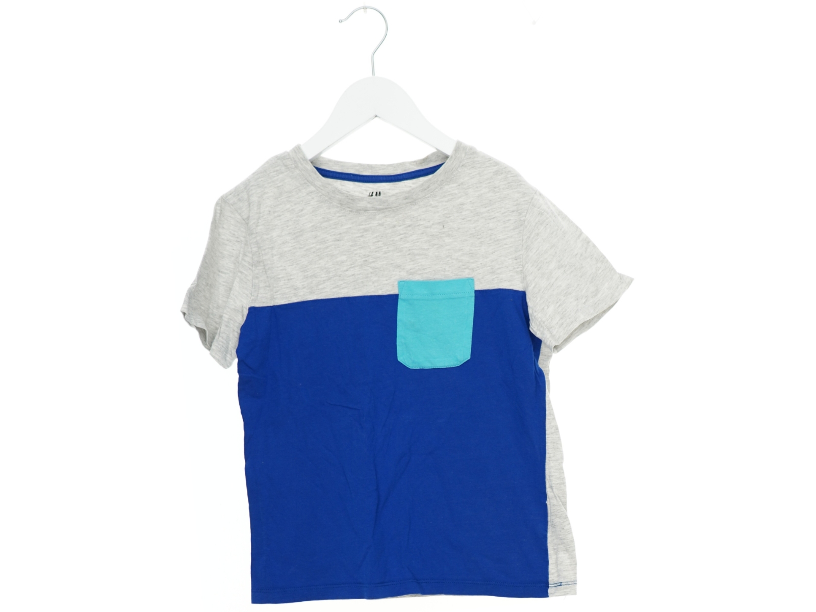 T-Shirt fra H&M (str. 134 cm)