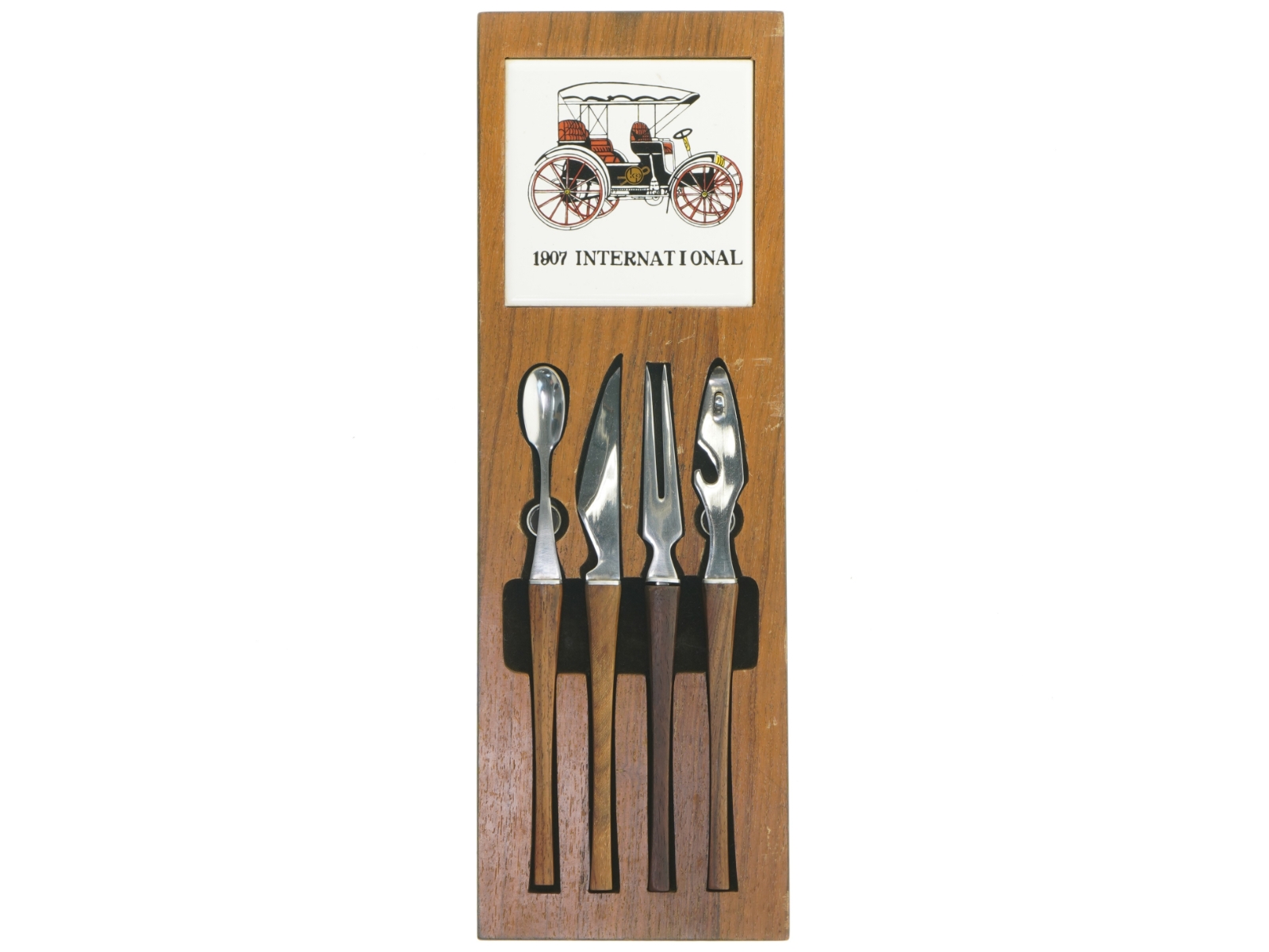 Vægophængt knivholder med knive (str. 42 x 15 cm)
