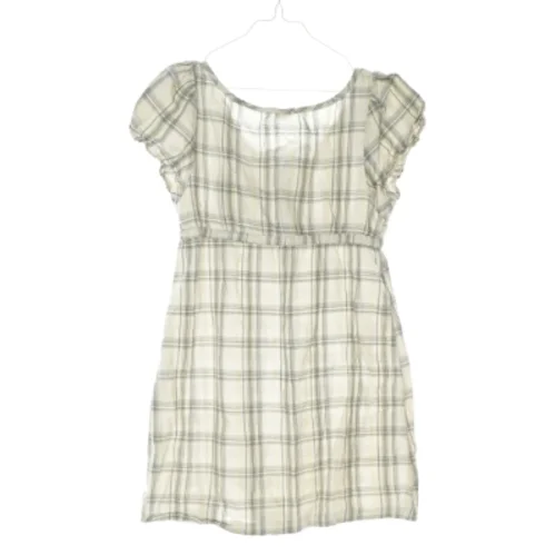 Kjole fra H&M (str. 158 cm)